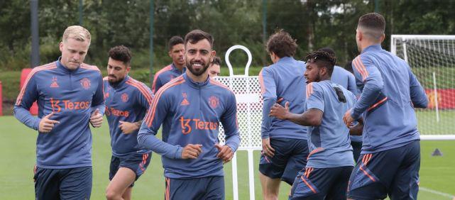 腾讯《无畏契约手游》开启预下载，8 月 19 日正式开服