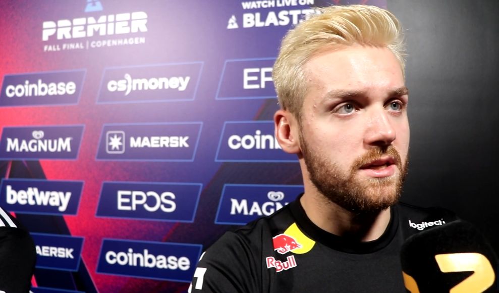 英雄联盟LPL春决：滔搏2：3 惜败京东