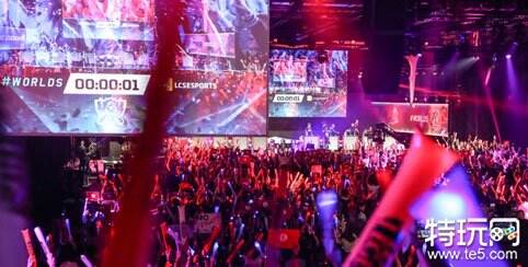 Mouz 是最后一支晋级 PGL Cluj-Napoca 2025 季后赛的队伍，击败了 Virtus.pro 。